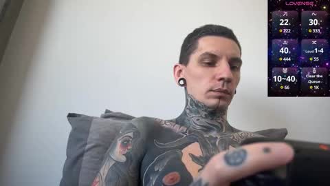 Snapshot of max_reaves chatting on February 11, 11:10 am online show from February 11, 11:10 am