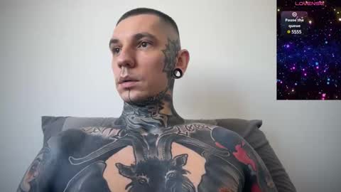 Snapshot of max_reaves chatting on February 15, 7:06 am online show from February 15, 7:06 am