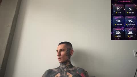 Snapshot of max_reaves chatting on February 19, 9:39 am online show from February 19, 9:39 am