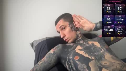 Snapshot of max_reaves chatting on March 6, 6:30 am online show from March 6, 6:30 am