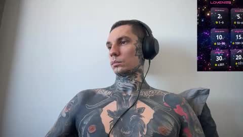 Snapshot of max_reaves chatting on March 7, 10:13 am online show from March 7, 10:13 am