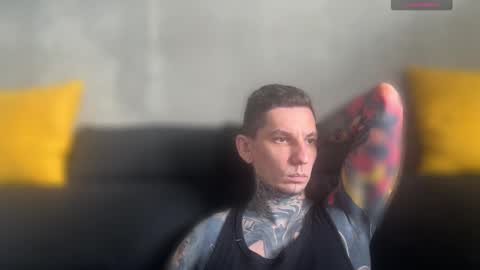 Snapshot of max_reaves chatting on September 13, 5:40 am online show from September 13, 5:40 am