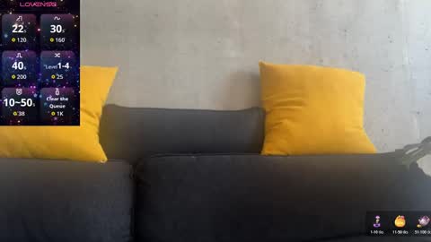 Snapshot of max_reaves chatting on November 1, 5:42 am online show from November 1, 5:42 am