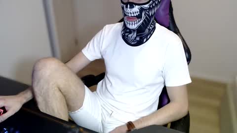 max slayer online show from December 14, 7:03 am