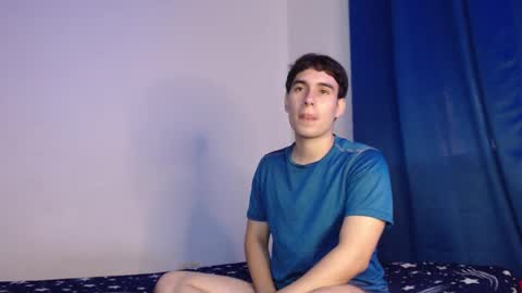 max_snow1616 online show from December 3, 6:39 pm