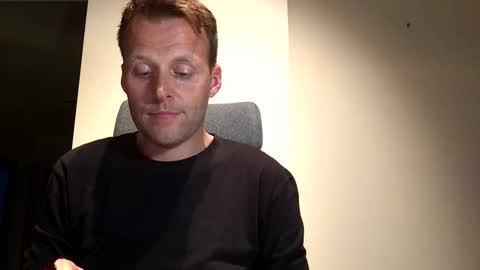 Snapshot of max_straight_1 chatting on April 16, 7:25 pm Max take off clothes online show from April 16, 7:25 pm