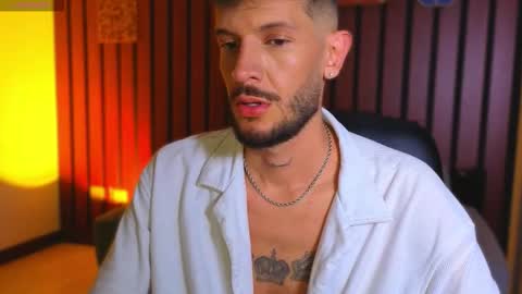 Max Taylor online show from October 24, 1:35 am