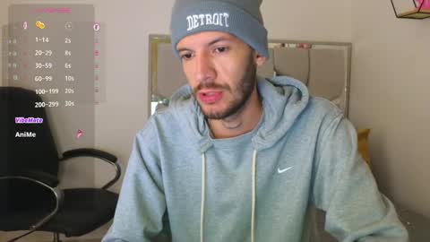 Snapshot of max_tayloor chatting on April 18, 7:45 am Max Taylor online show from April 18, 7:45 am
