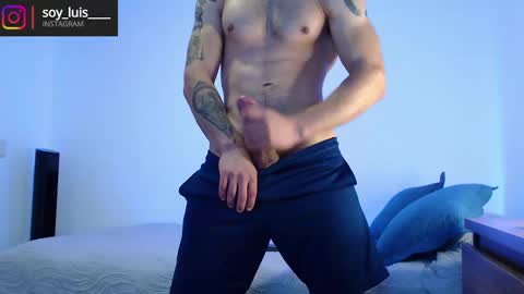 Snapshot of max_xl_ chatting on October 5, 2:26 pm max_xl_ online show from October 5, 2:26 pm