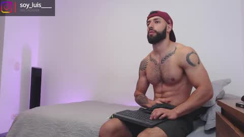 max_xl_ online show from June 7, 1:26 pm