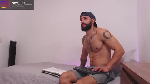 max_xl_ online show from July 22, 3:15 pm