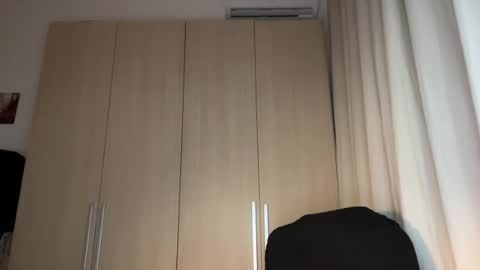maxbillo online show from July 16, 10:49 pm
