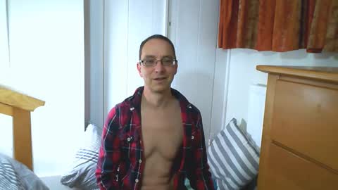 Snapshot of maxdavies chatting on November 13, 7:13 pm Max Davies online show from November 13, 7:13 pm