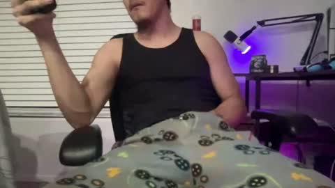 perezcouple online show from June 16, 5:43 am