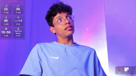 Snapshot of maxfrost1 chatting on March 13, 3:13 am Max online show from March 13, 3:13 am