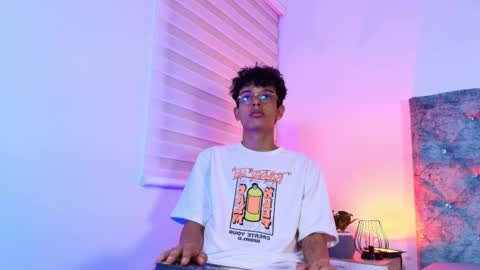 M A X F R O S T   online show from January 10, 7:15 pm