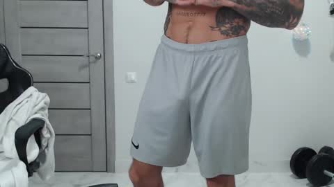 Maximus Fox online show from February 13, 7:48 am