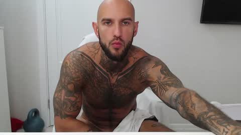 Maximus Fox online show from July 31, 6:24 am