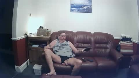 MAX online show from December 19, 9:17 pm