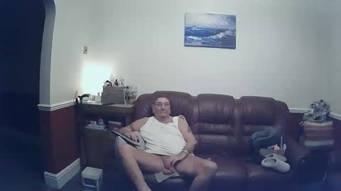 MAX online show from January 3, 12:11 am