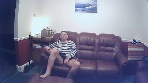 MAX online show from January 11, 8:32 pm