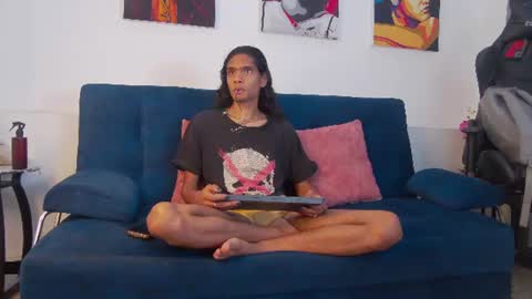 Maxi  Max online show from June 26, 7:07 pm
