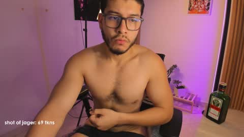 Mikael online show from October 19, 10:05 am