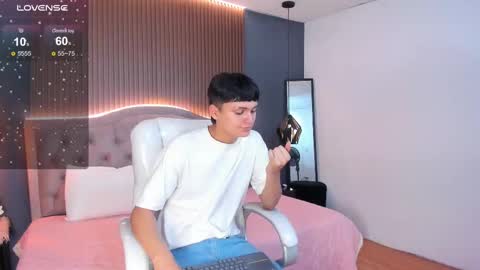 --  -- online show from November 7, 7:36 pm