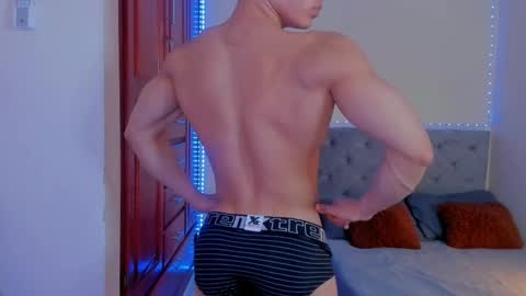 Maximus online show from January 20, 9:01 pm