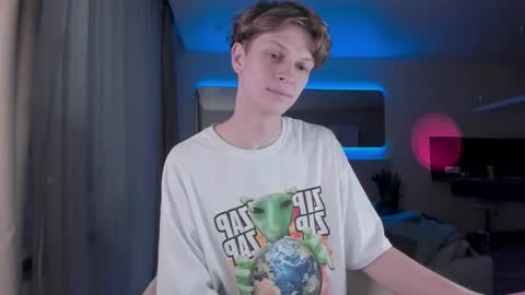 maxim burn online show from March 1, 11:04 pm