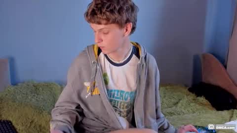 maxim burn online show from March 15, 12:11 pm