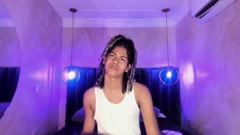 Snapshot of maxim_walker chatting on September 14, 3:16 am maxim online show from September 14, 3:16 am