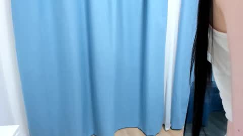 maximacluver online show from March 25, 8:15 pm