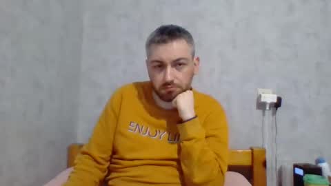 Maxime online show from February 1, 6:51 pm