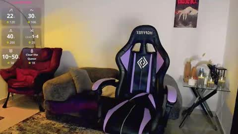 maximiliano_scoott_ online show from March 18, 10:57 pm