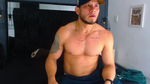 Maximiliano online show from June 8, 1:28 am