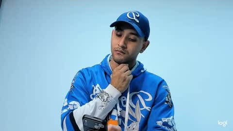 Maximo online show from February 7, 10:02 pm