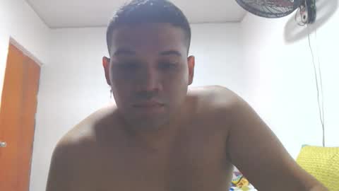 maximo08_dlim online show from June 7, 4:49 am