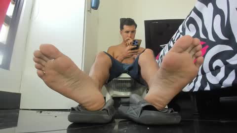 maximo__77 online show from November 7, 2:28 pm