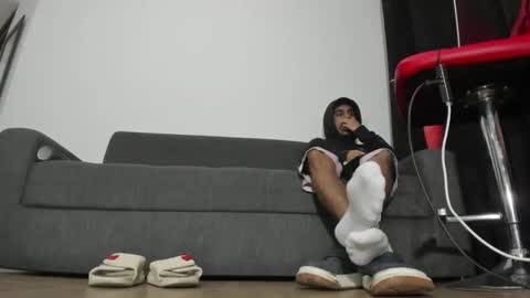 maximo__77 online show from January 17, 3:00 am