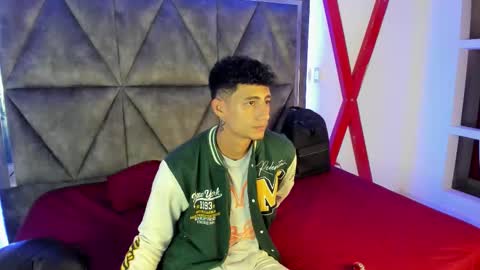 Snapshot of maximo_romano chatting on October 20, 7:14 pm Maximo online show from October 20, 7:14 pm