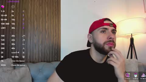 Snapshot of maximo_wolf1 chatting on March 1, 7:27 pm Maximo Wolf online show from March 1, 7:27 pm