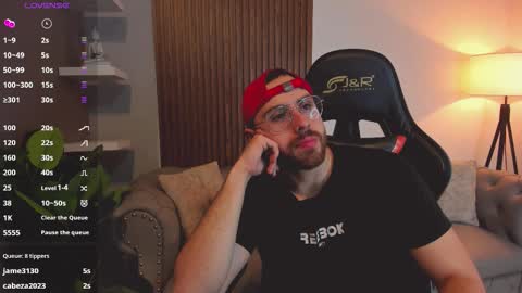 Snapshot of maximo_wolf1 chatting on March 27, 8:26 am Maximo Wolf online show from March 27, 8:26 am