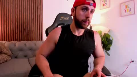 Maximo Wolf online show from June 9, 9:48 pm