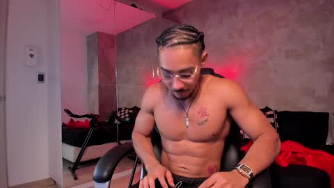 maximo_zahir online show from January 14, 3:12 am