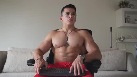 Sebastian online show from October 23, 9:35 pm