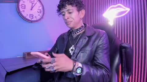 MAXIMO online show from March 13, 4:08 am