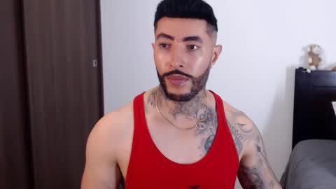 Snapshot of maximus_golden chatting on December 19, 3:51 am Independent Model online show from December 19, 3:51 am