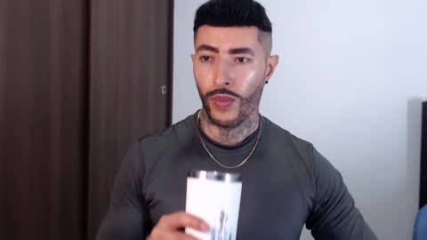 Snapshot of maximus_golden chatting on December 31, 4:06 am Independent Model online show from December 31, 4:06 am