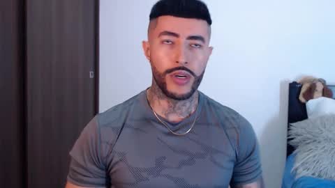Snapshot of maximus_golden chatting on January 7, 4:18 am Independent Model online show from January 7, 4:18 am